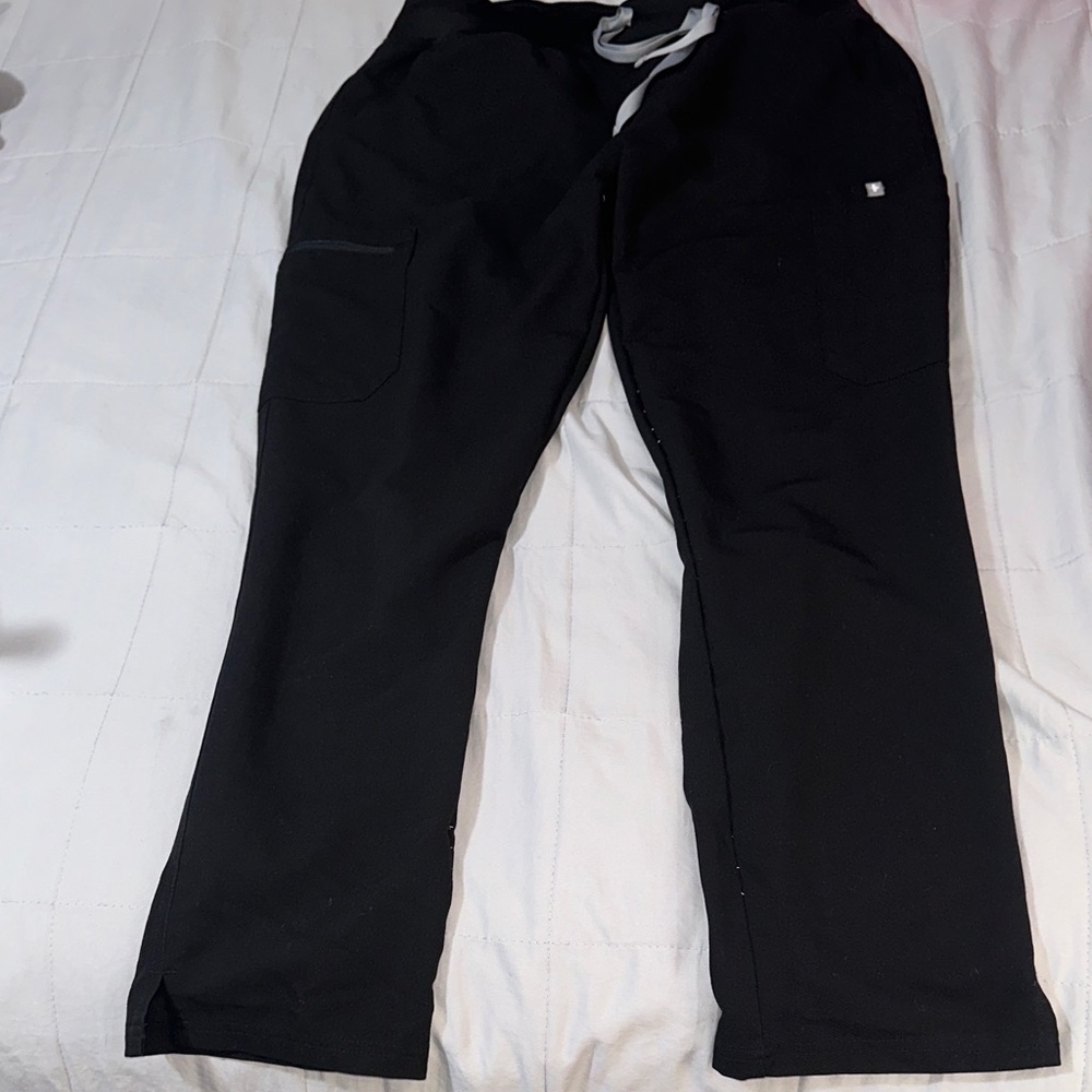FIGS scrub Black  Joggers